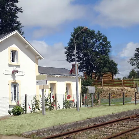 Bienvenue A La Halte De Sigournais Ancienne Gare Villa Exterior photo